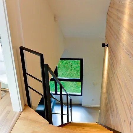 Dwupoziomowy Z Sauna - Apartamentuj Apartman *