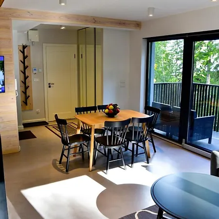 شقة Dwupoziomowy Z Sauna - Apartamentuj كارباش
