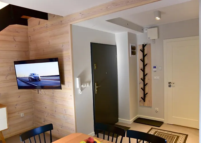 아파트 Dwupoziomowy Z Sauna - Apartamentuj 카르파츠