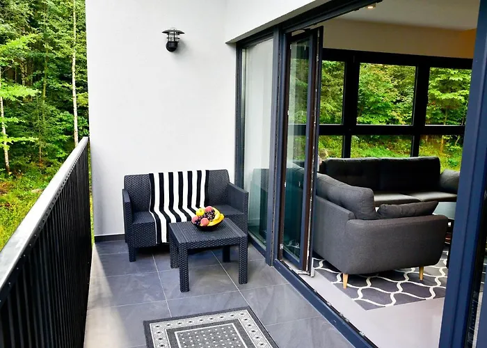 아파트 Dwupoziomowy Z Sauna - Apartamentuj 카르파츠